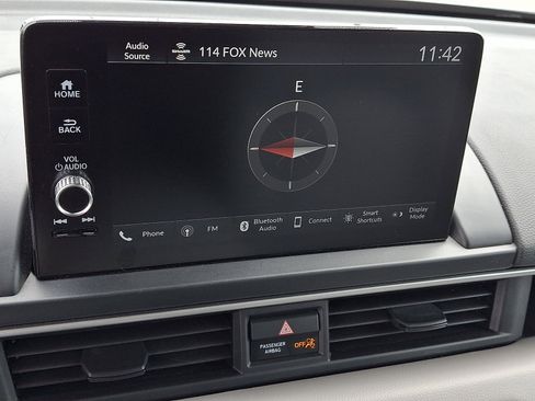 Certified 2025 Honda Pilot EX-L image 18