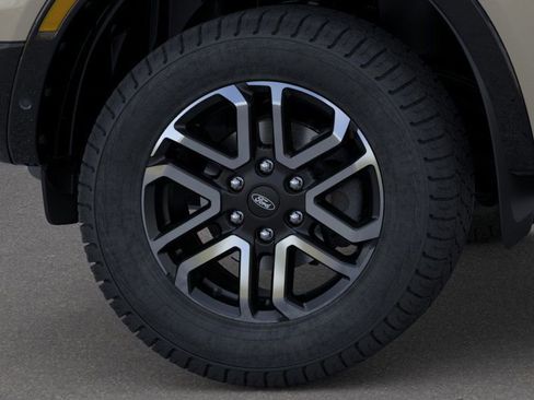 New 2025 Ford Ranger Lariat w/ FX4 Off-Road Package image 41