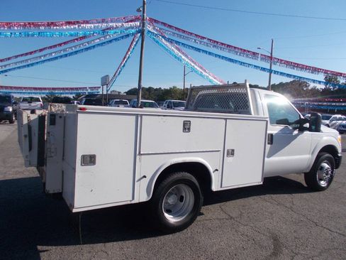 Used 2012 Ford F350 XL RWD image 3