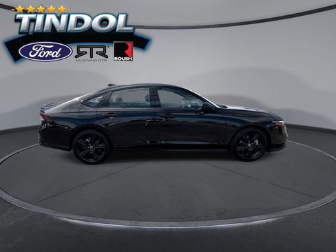 Used 2024 Honda Accord Sport image 9