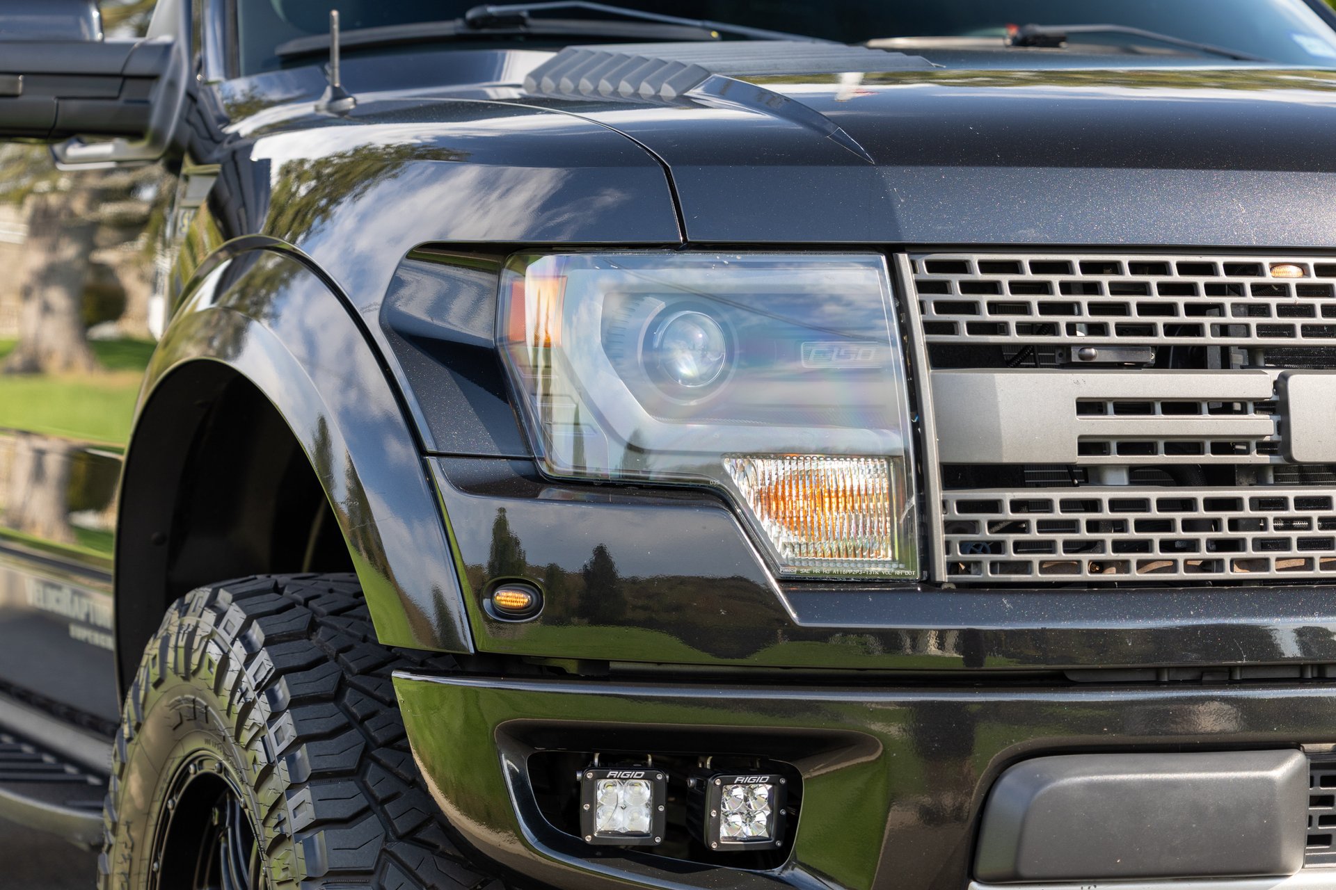 Used 2013 Ford F150 Raptor w/ Luxury Equipment Group AWD/4WD image 27