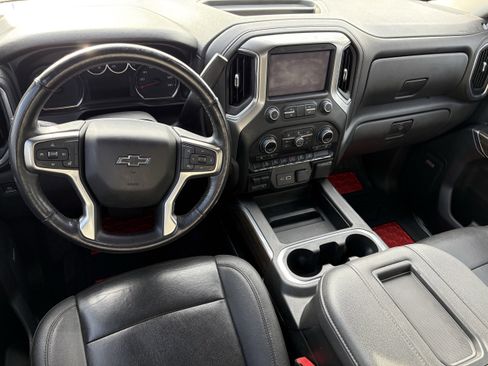 Used 2021 Chevrolet Silverado 1500 LT Trail Boss w/ Convenience Package II image 12