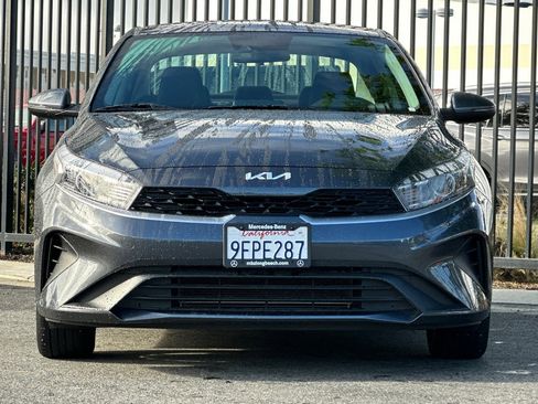 Used 2023 Kia Forte LXS w/ LXS Technology Package image 9