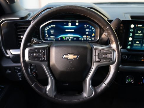 Used 2022 Chevrolet Silverado 1500 LT image 34