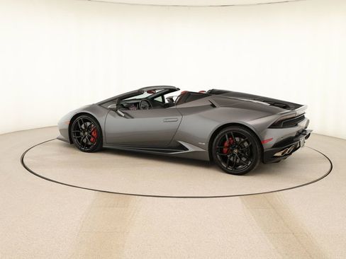 Used 2016 Lamborghini Huracan LP 610-4 image 3