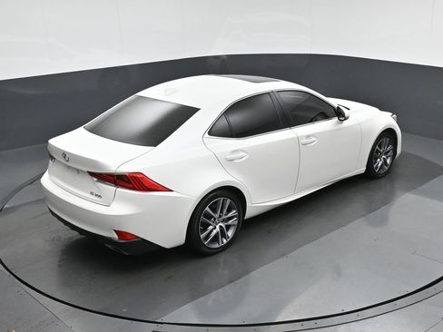 Used 2020 Lexus IS 300 image 57