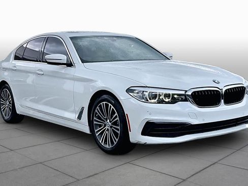 Used 2019 BMW 530i w/ Convenience Package RWD image 2