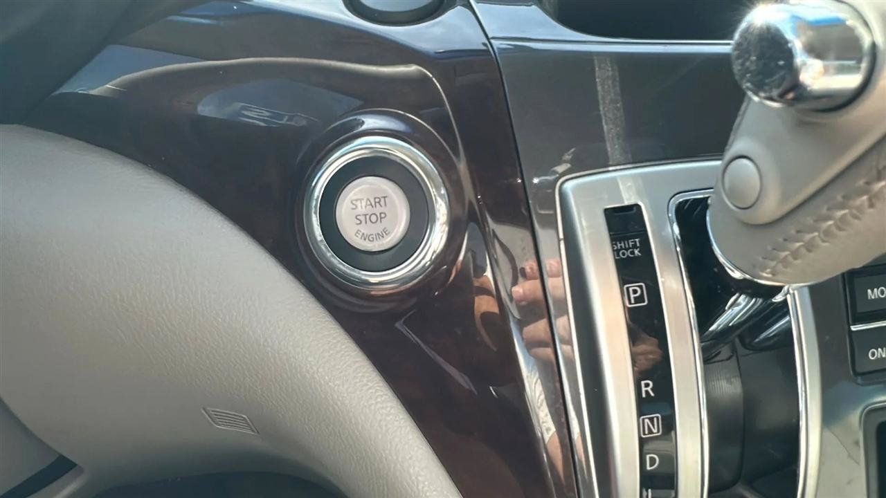 Used 2016 Nissan Quest SV w/ Leather Package FWD image 38