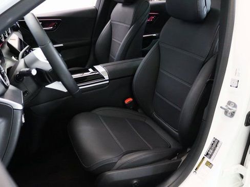 Certified 2025 Mercedes-Benz C 300 4MATIC Sedan image 17