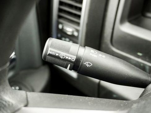 Used 2022 RAM 1500 Classic SLT image 20