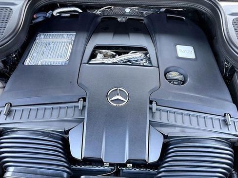 New 2026 Mercedes-Benz GLS 580 4MATIC image 20