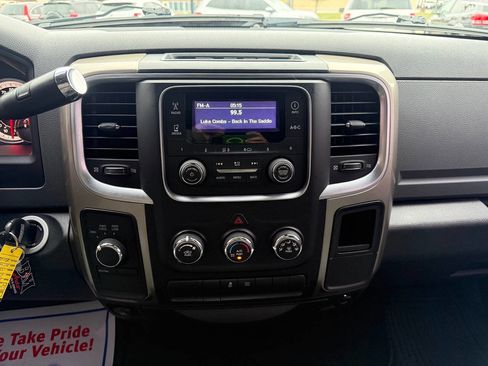 Used 2013 RAM 1500 Classic SLT w/ Premium Display Pkg image 15