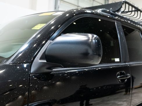 Used 2004 Toyota 4Runner SR5 image 9