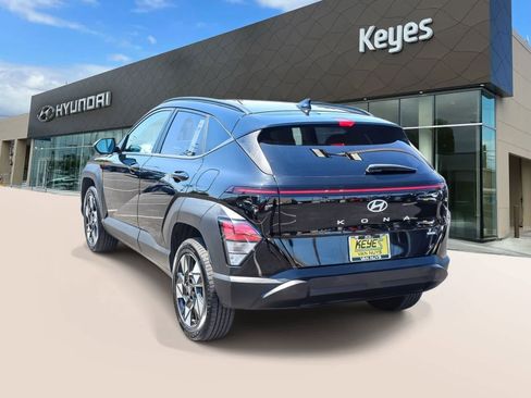 Certified 2024 Hyundai Kona SEL AWD/4WD image 7