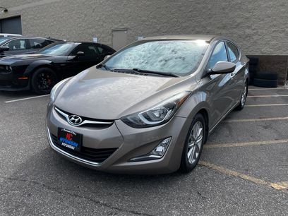 Used 2015 Hyundai Elantra SE w/ Option Group 02