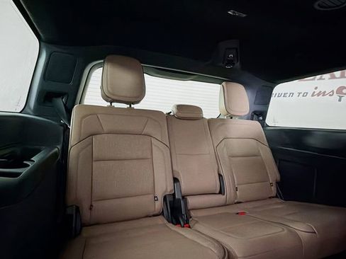 New 2026 Lincoln Navigator Black Label AWD/4WD image 31