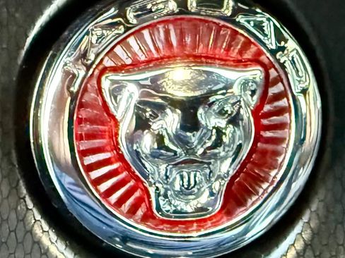 Used 2015 Jaguar F-TYPE S image 36