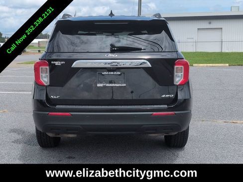 Used 2023 Ford Explorer XLT AWD/4WD image 8