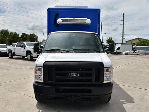 Used 2023 Ford E-350 and Econoline 350 Super Duty w/ Power Windows & Locks Group RWD image 2