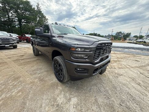 New 2026 RAM 2500 Big Horn AWD/4WD image 7