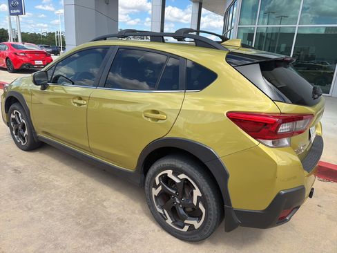 Used 2021 Subaru Crosstrek 2.5i Limited w/ Popular Package #5 image 3