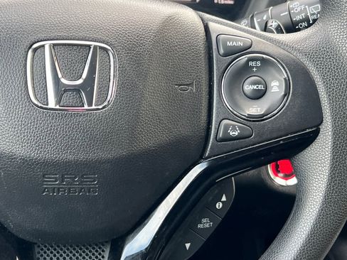 Used 2021 Honda HR-V EX image 26