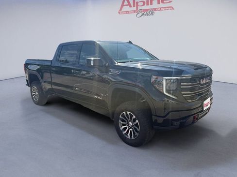 Used 2023 GMC Sierra 1500 AT4 w/ AT4 Premium Package AWD/4WD image 7