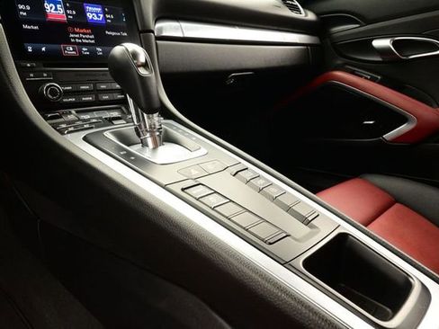 Certified 2021 Porsche 718 Cayman RWD image 11