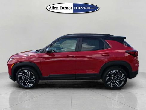 New 2026 Chevrolet TrailBlazer RS w/ Convenience Package FWD image 6