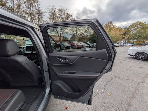 Used 2025 Chevrolet Blazer RS image 26
