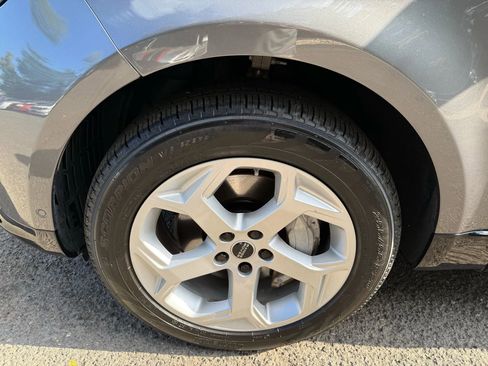 Used 2018 Land Rover Range Rover Sport HSE image 35