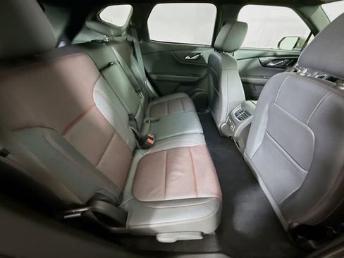Used 2021 Chevrolet Blazer RS w/ Enhanced Convenience Package image 28