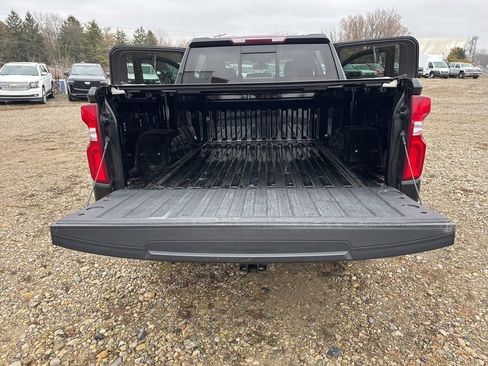 Used 2020 Chevrolet Silverado 1500 LTZ w/ LTZ Premium Package image 32