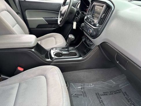 Used 2019 Chevrolet Colorado W/T w/ WT Convenience Package image 10