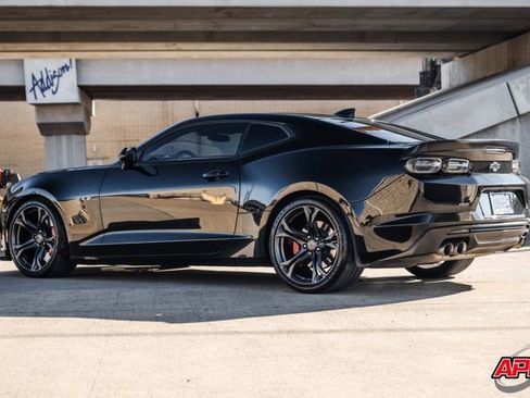 Used 2020 Chevrolet Camaro SS image 48