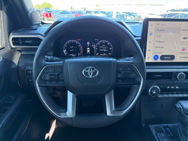 Used 2024 Toyota Tacoma Limited w/ Limited Package (LT) AWD/4WD image 10