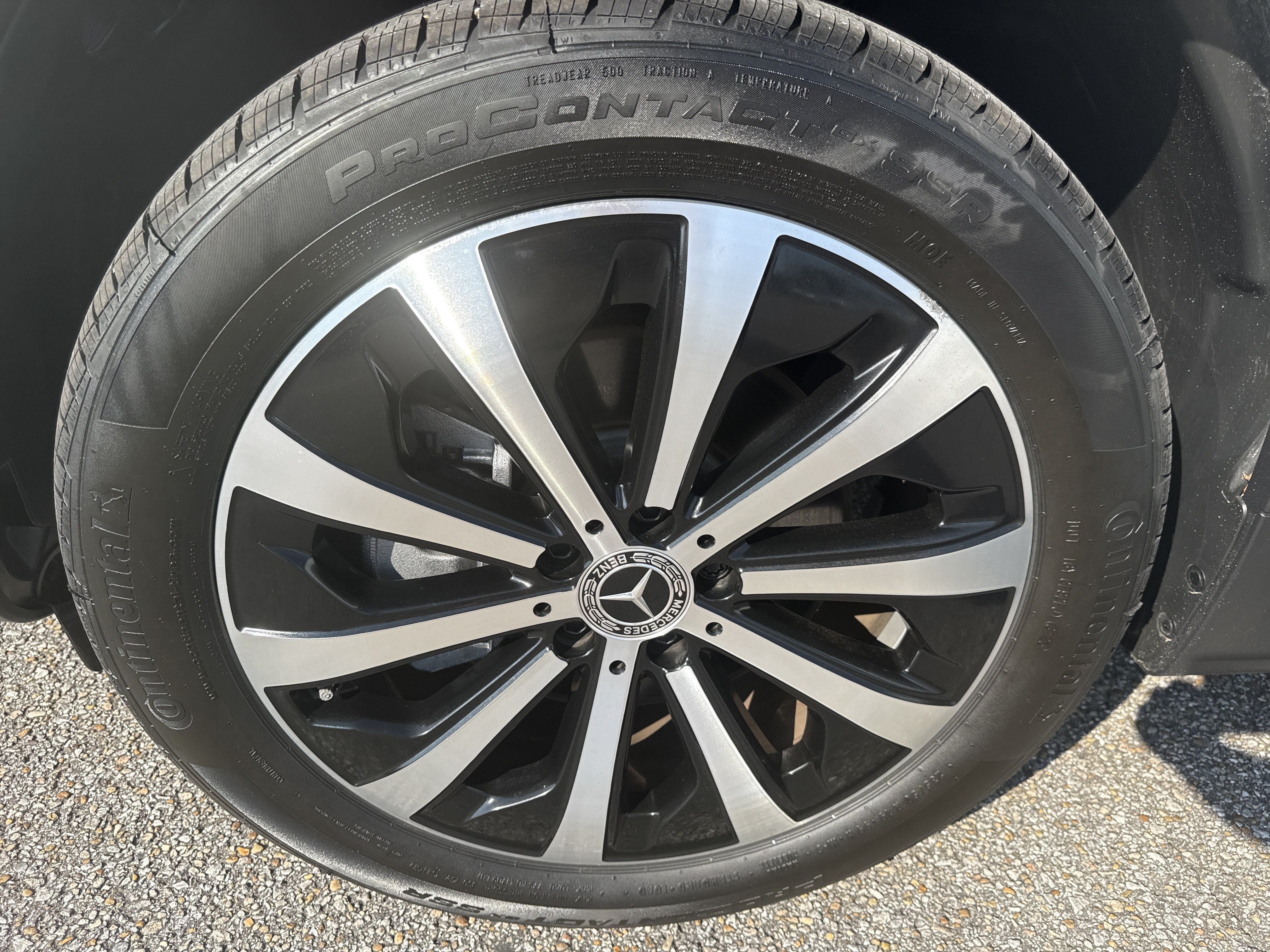 Used 2023 Mercedes-Benz GLB 250 image 19