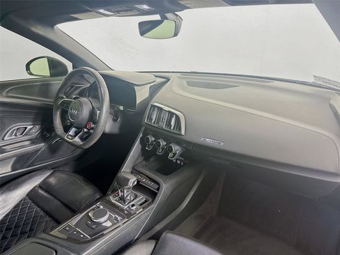 Used 2020 Audi R8 V10 performance image 15