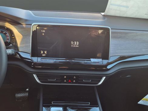 New 2026 Volkswagen Atlas SEL image 18