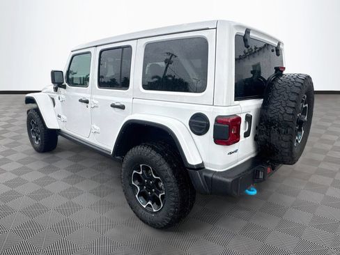 Used 2023 Jeep Wrangler Unlimited Rubicon 4xe w/ Cold Weather Group AWD/4WD image 8