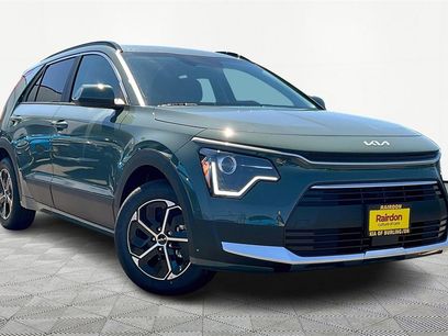 New 2025 Kia Niro EX