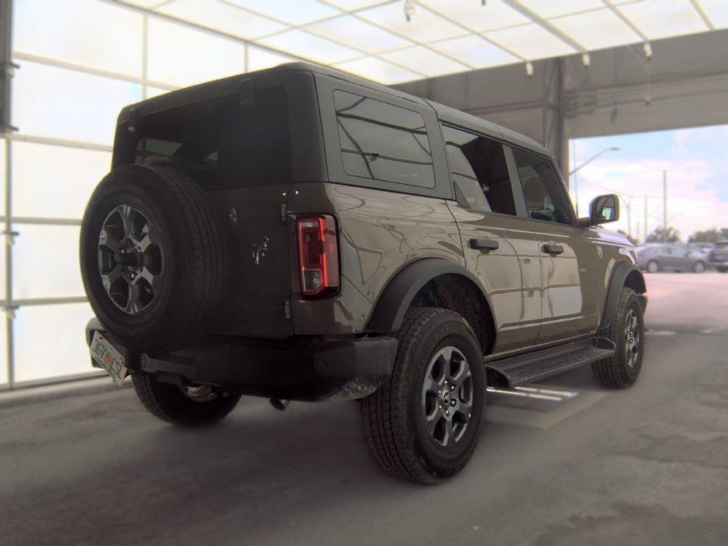Used 2025 Ford Bronco Big Bend AWD/4WD image 4