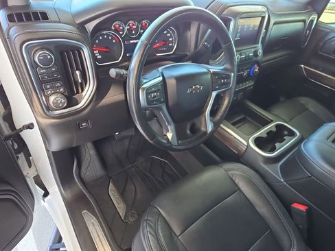 Used 2019 Chevrolet Silverado 1500 LT Trail Boss image 10
