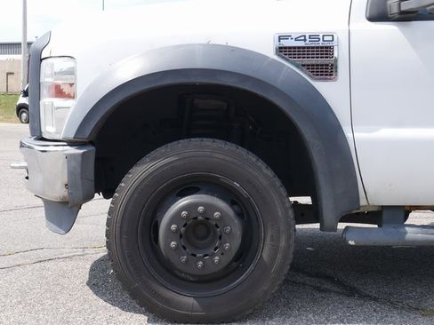 Used 2010 Ford F450 XL image 9