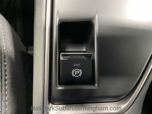 New 2025 Subaru Crosstrek 2.5i Premium image 20