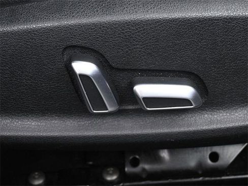 Used 2017 Audi A6 2.0T Premium Plus w/ Premium Plus Package image 38