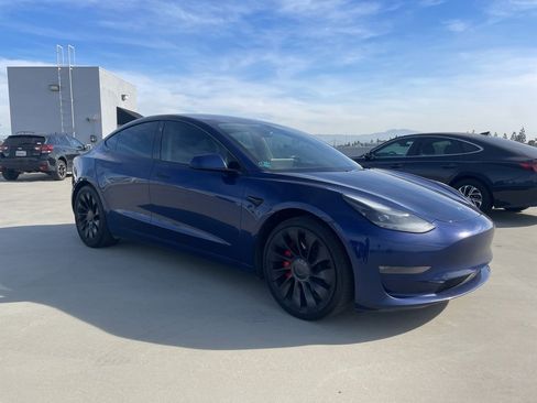 Used 2022 Tesla Model 3 Performance image 1