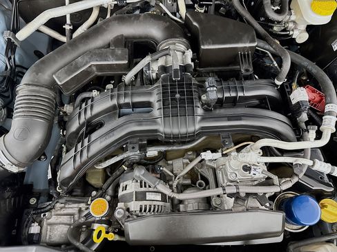 Used 2020 Subaru Crosstrek 2.0i Limited w/ Moonroof Package w/Navigation image 38