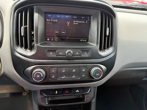 Used 2022 Chevrolet Colorado W/T RWD image 22