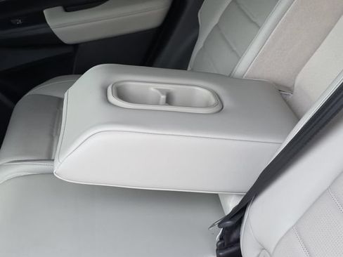 Used 2025 Honda CR-V EX-L image 10